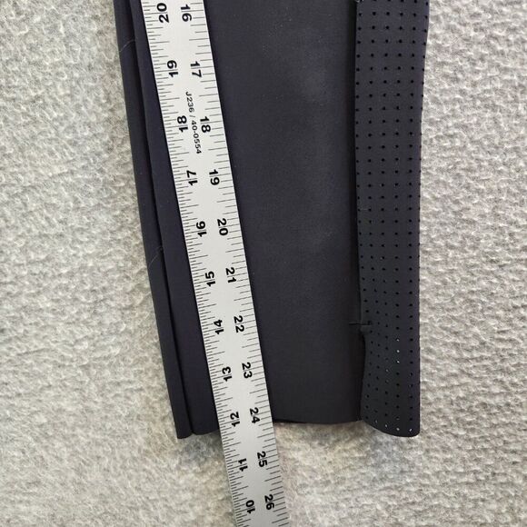 Athleta Pants Womens Small Black Stellar Crop Vented Perforated Side Panels - Picture 9 of 14